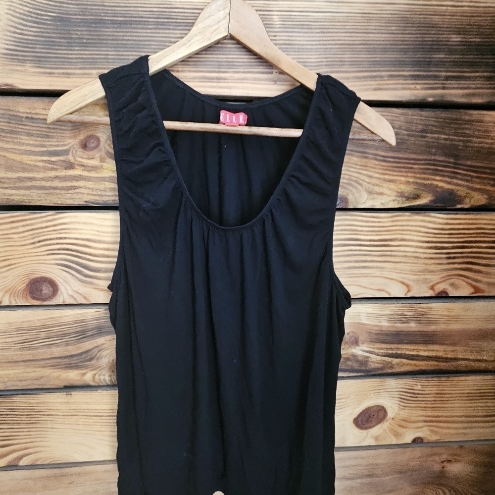 Ladies Elle top